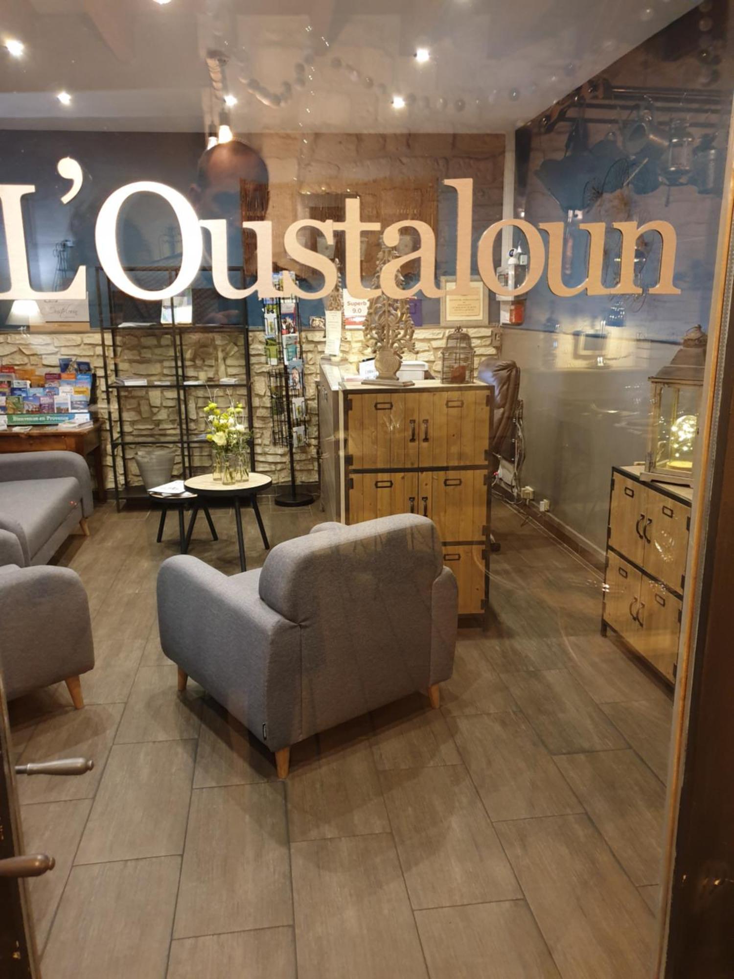 L' Oustaloun 호텔 마우세인레알파일즈 외부 사진